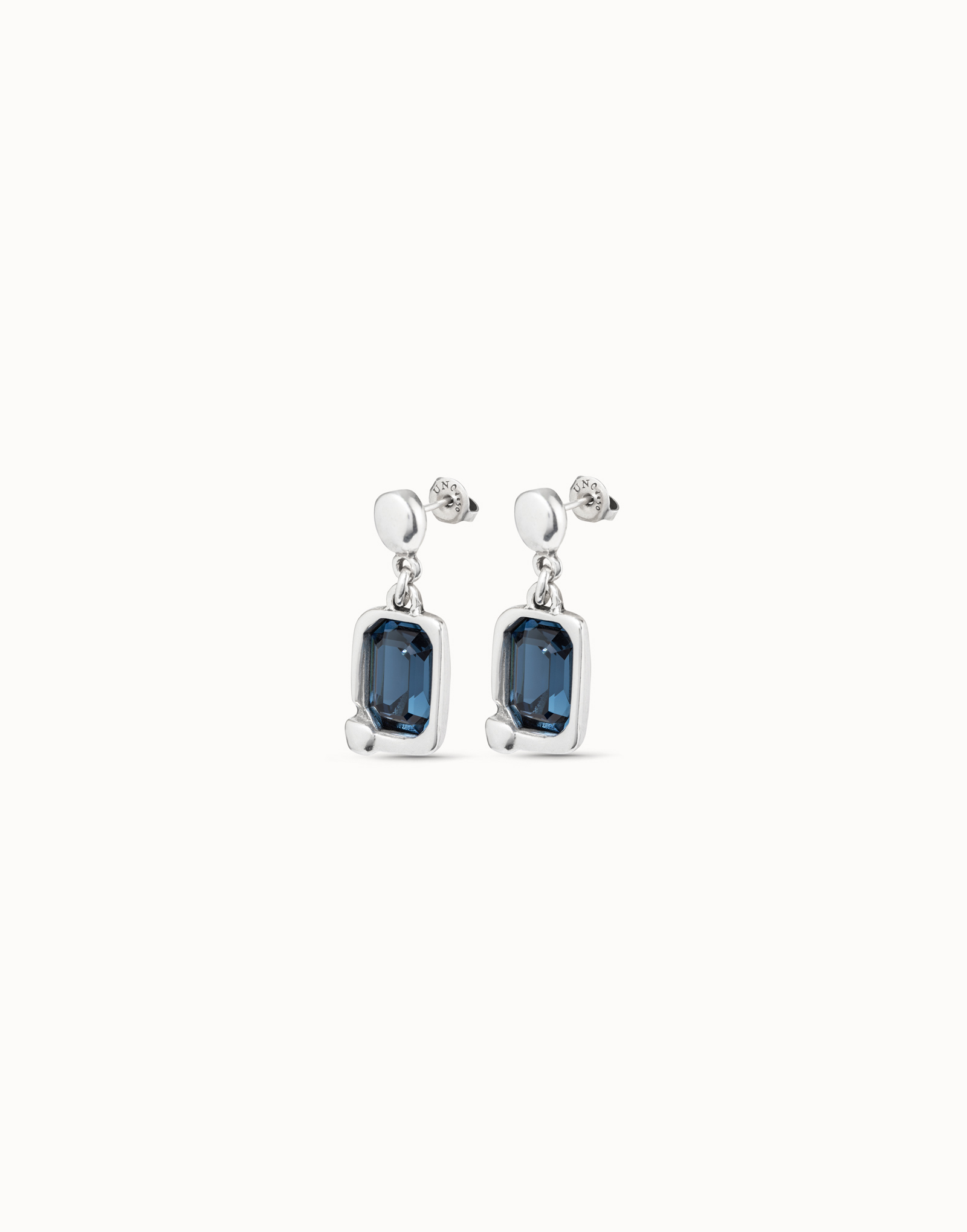 Sterling silver-plated earrings with rectangular case and blue crystals, Silver, large image number null
