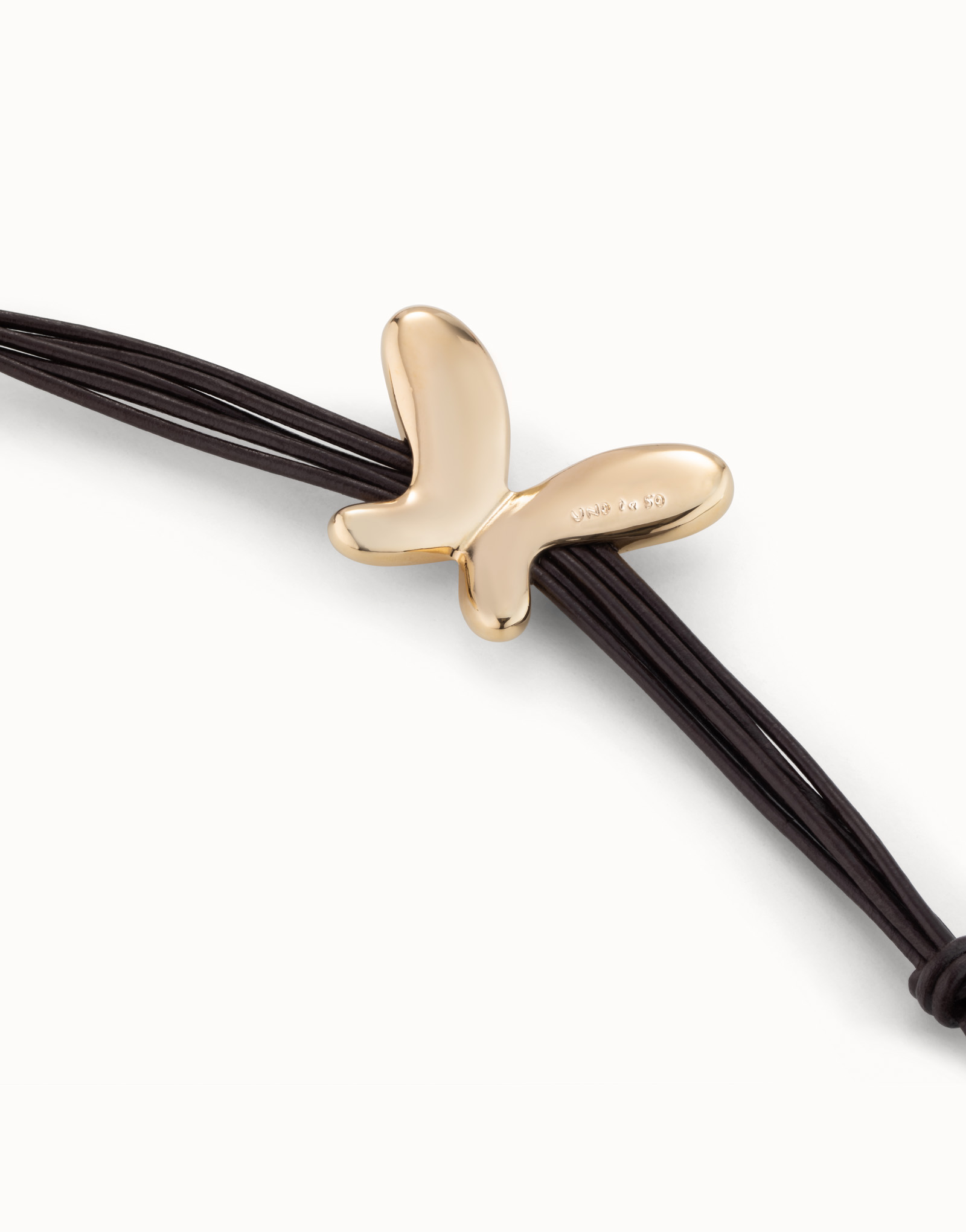 Bracelet en cuir de 5 lanières avec papillon central plaqué or 18 carats et fermoir bouton, Or, large image number null