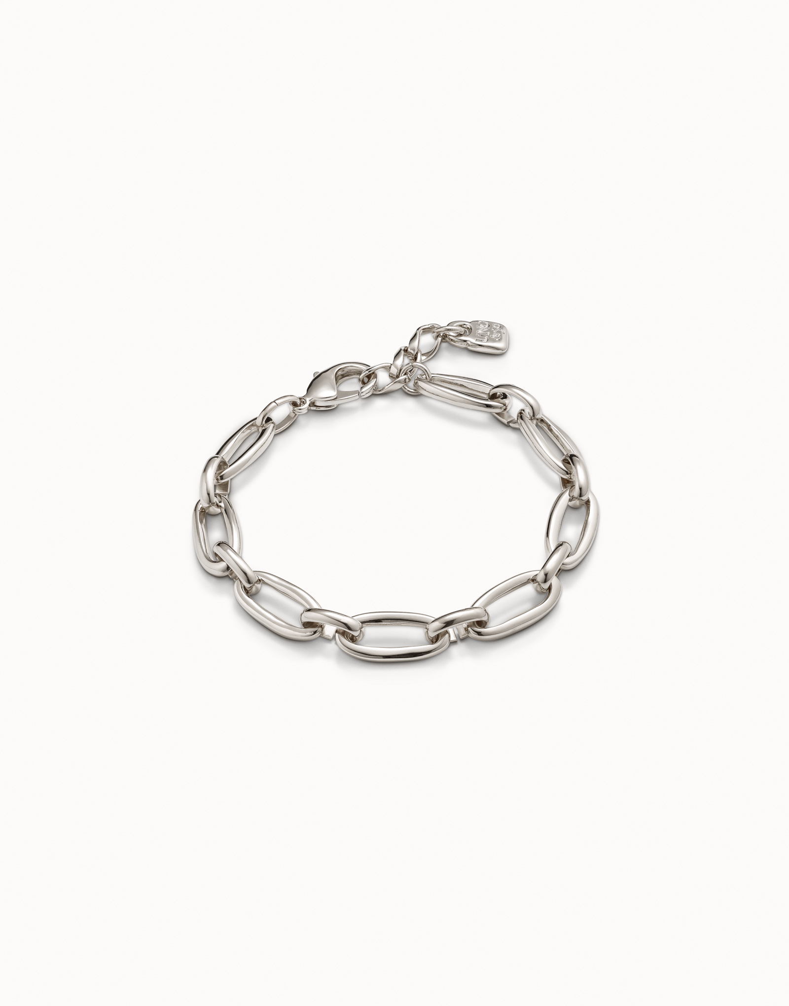 Sterling silver-plated medium sized oval link bracelet with carabiner clasp, Silver, large image number null