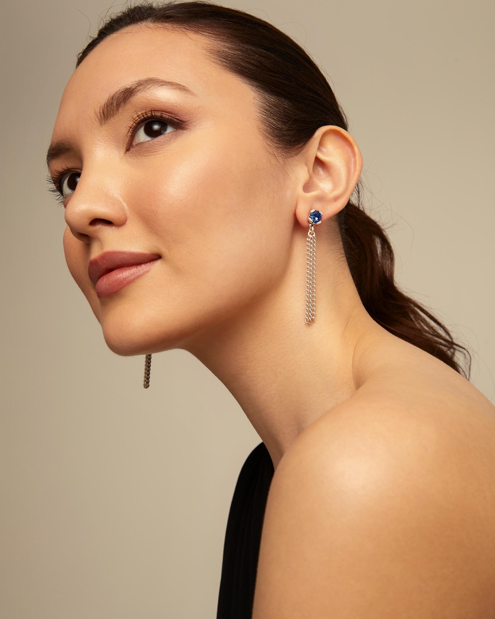Boucles d’oreilles plaquées argent avec cristal bleu, Argent, large image number null