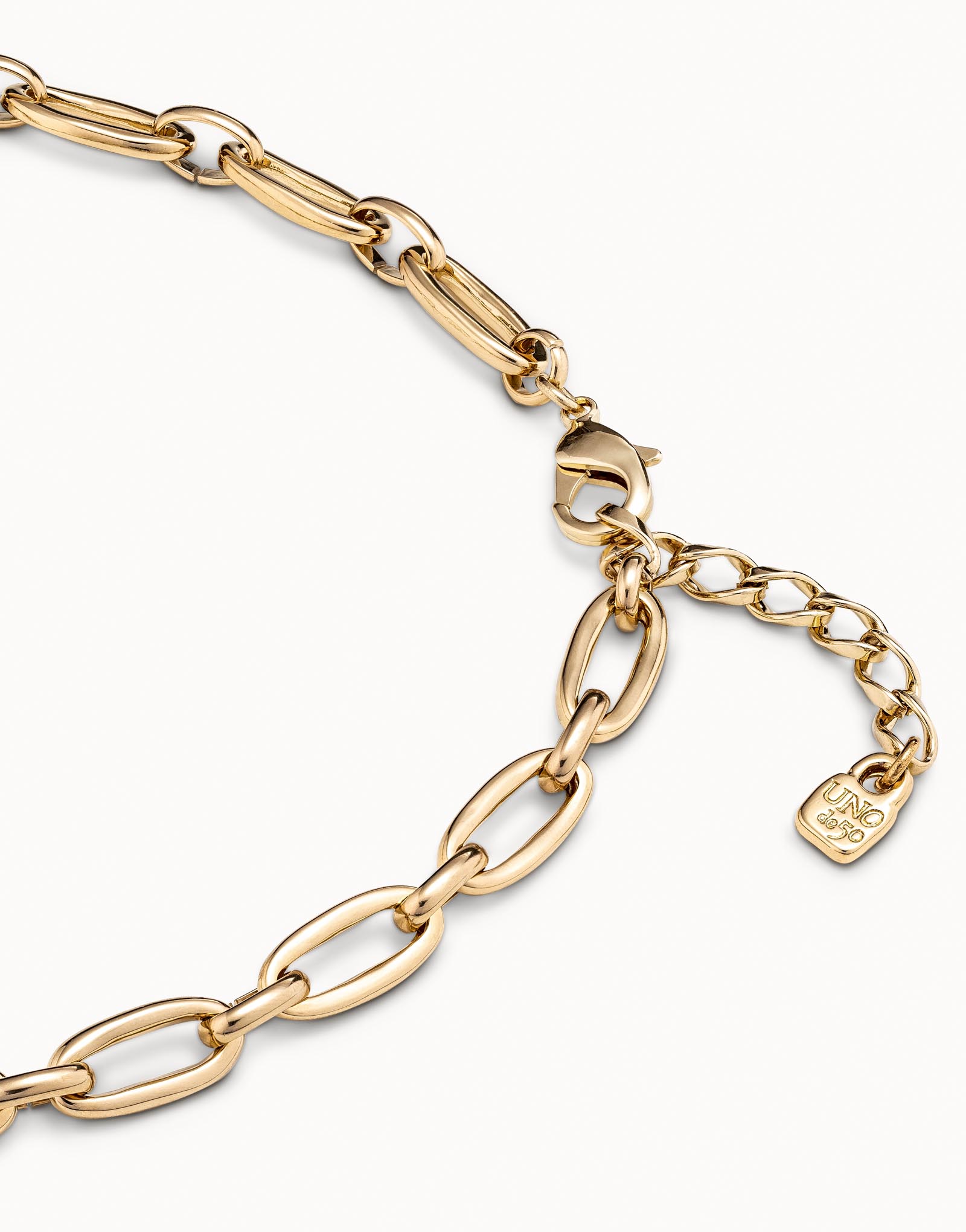 18K gold-plated short necklace with medium sized oval links, Golden, large image number null