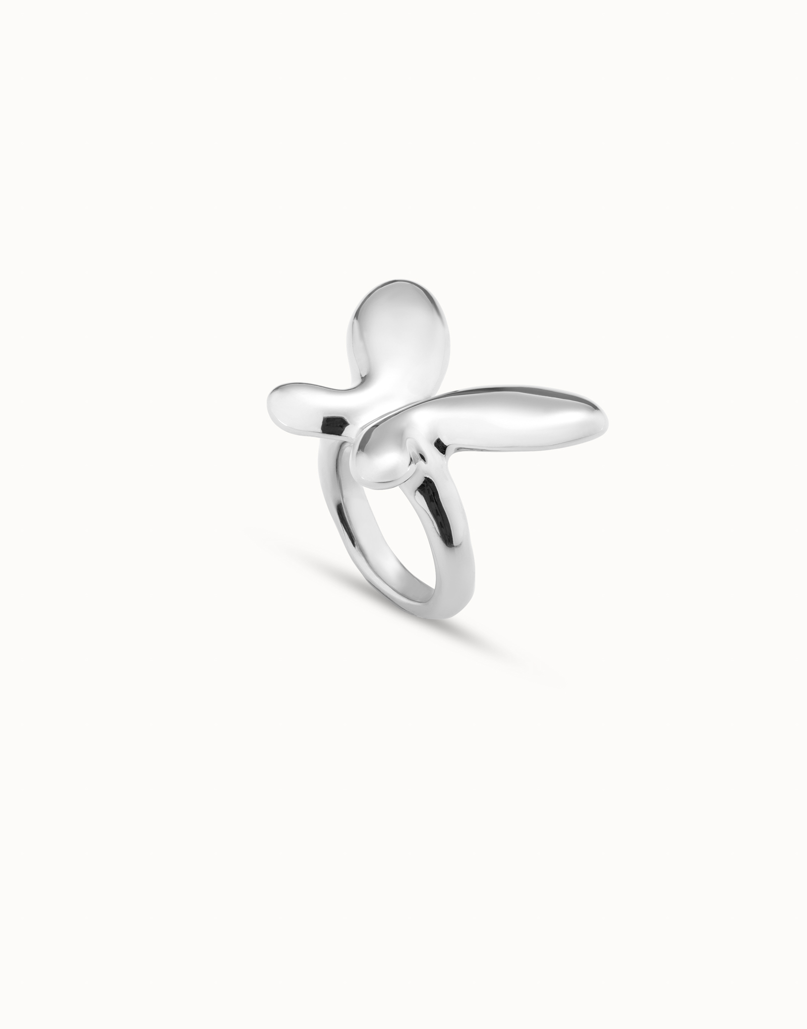 Sterling silver-plated link shaped ring with large sized butterfly shape, Silver, large image number null