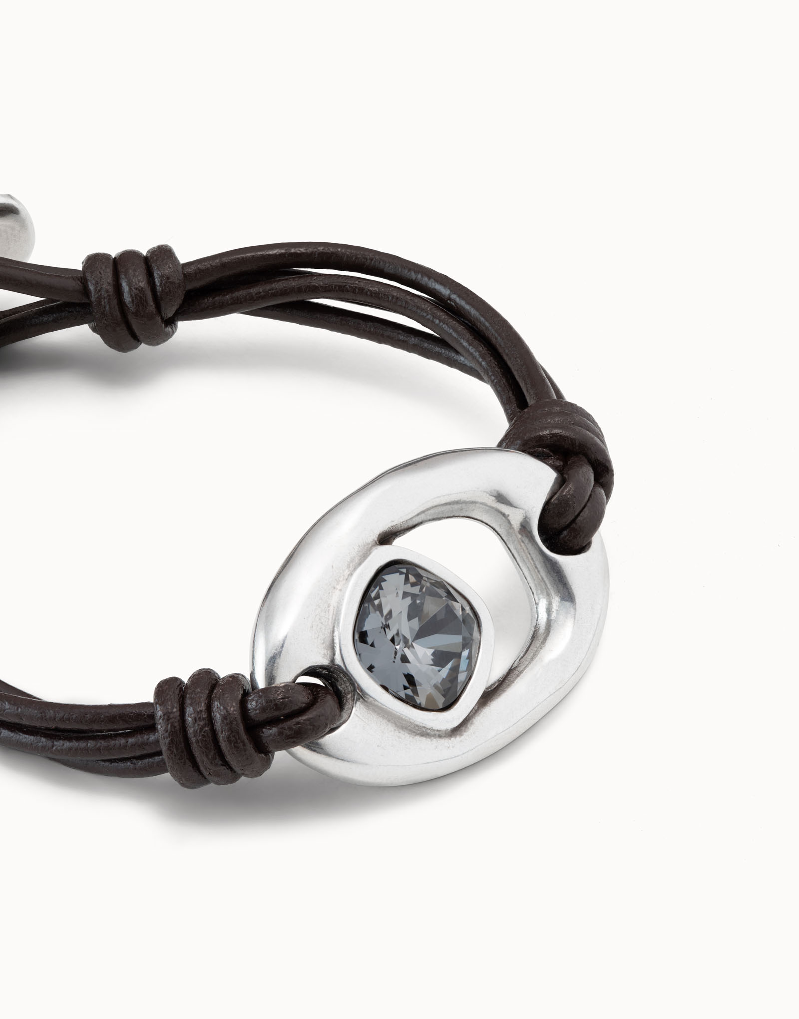 Bracelet en cuir de 4 lanières avec ovale plaqué argent et cristal, Argent, large image number null