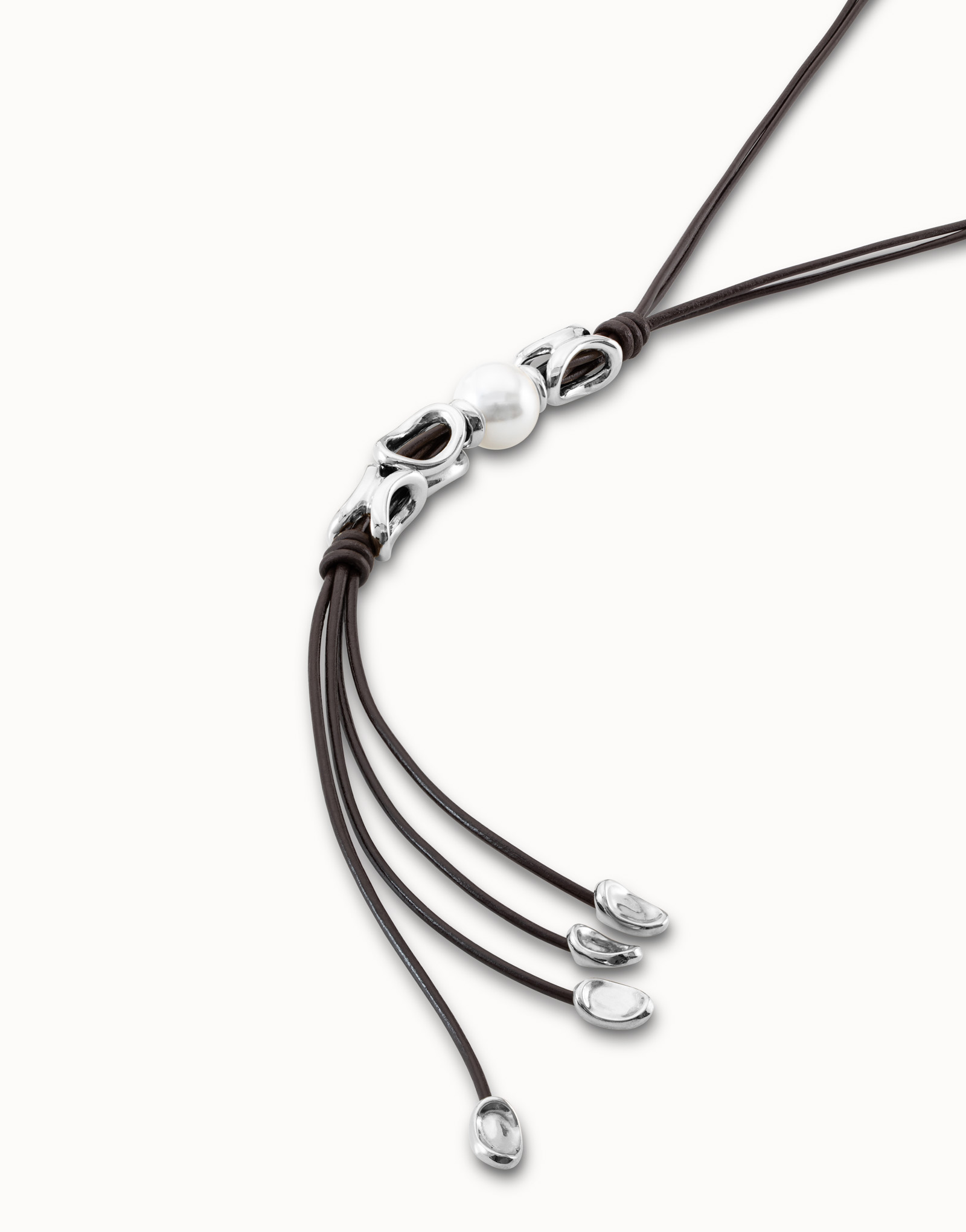 Necklace with 4 long leather whip strips, central pearl and silver oval links, Silver, large image number null