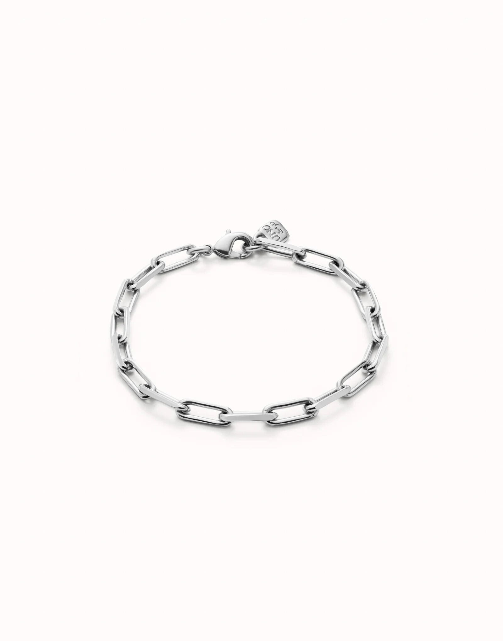 Pulsera con eslabones grandes ba&ntilde;ada en plata de ley