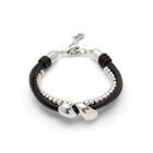 Pulsera combinada en cuero y cuentas ba&ntilde;adas en plata con dos gotas