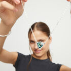 Pendant chain link necklace with green crystal