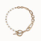 Short link chain necklace with pearls