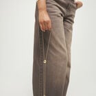 Long necklace with an adjustable chain and two weights