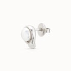 Single Stud Earring With Pearl