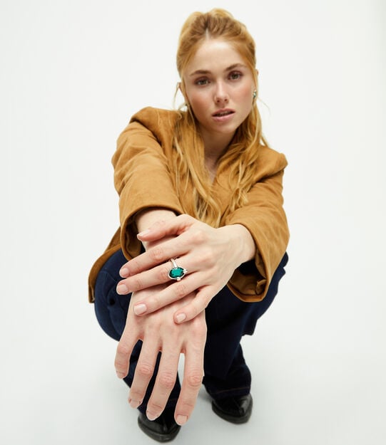 Ring with green oval faceted crystal, Silver, large