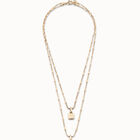 Colgante de oro con 2 cadenas y charms de llave y candado