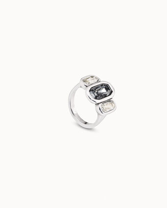 Sterling silver-plated ring with 1 gray crystal and 2 white crystals