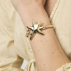 Bangle bracelet with starfish