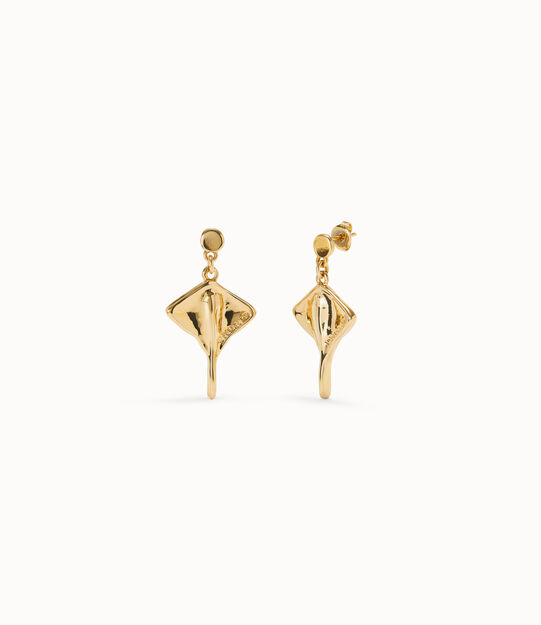 Short 18K gold-plated manta ray-shaped earrings