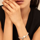 Bangle bracelet with pearl