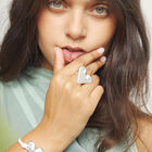Maxi ring with heart shape