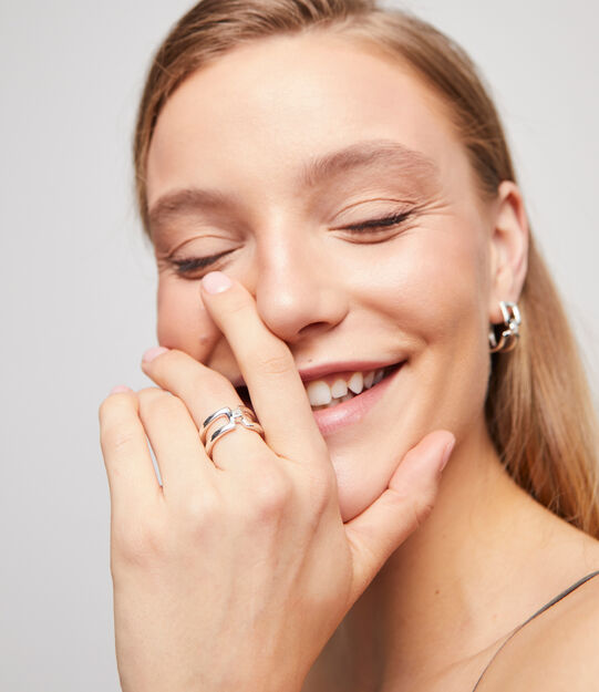UNOde50 Big Enredados Statement Ring, Chunky Silver Beauty For That Bold Look