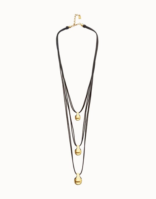 Collar triple de cuero con tres esferas ba&ntilde;adas en oro 18k