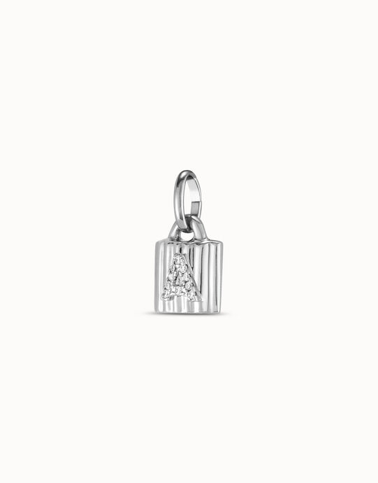 Charm candado ba&ntilde;ado en plata de ley con letra de topacios A, Plateado, large