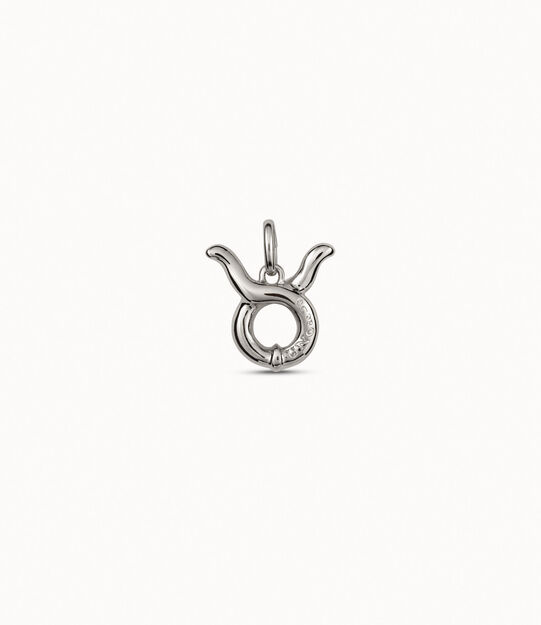Charm bañado en plata de ley con forma de signo tauro