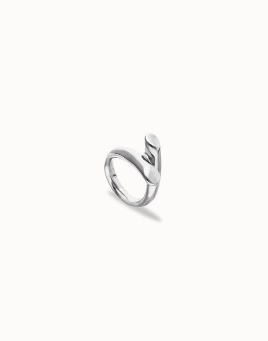 Ring with two intertwined organic forms