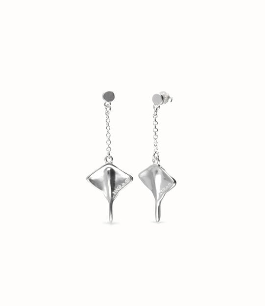 Manta ray-shaped drop earrings