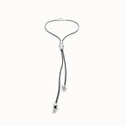 Collier long avec trois boules centrales plaqu&eacute;es argent