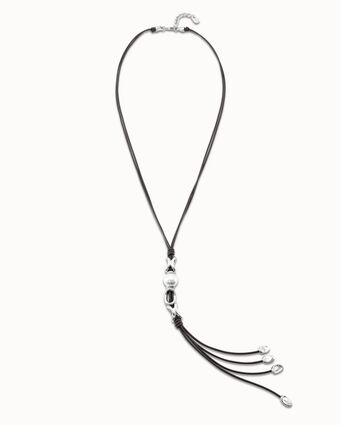 Necklace with 4 long leather whip strips, central pearl and silver oval links