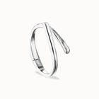 Bangle bracelet with intertwined organic shapes
