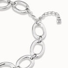 Short oval link chain necklace