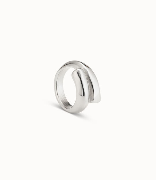 Anillo bañado en plata de ley con forma tubular cerrado al centro