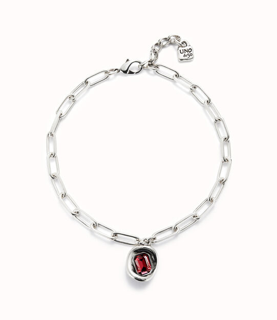 Cadena ba&ntilde;ada en plata de ley con eslabones y cristal rojo