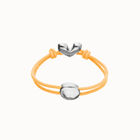 Pulsera de hilo el&aacute;stico naranja con coraz&oacute;n ba&ntilde;ado en plata de ley