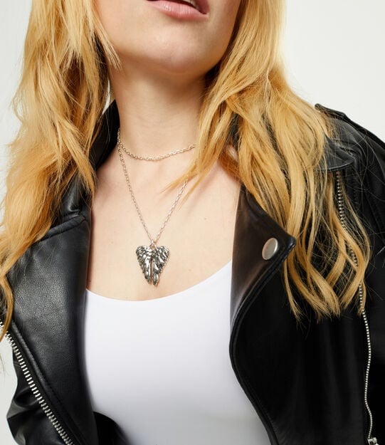 Collier long en argent sterling avec d&eacute;tail d ailes, Argent, large