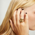 Ring with three intertwined organic shapes