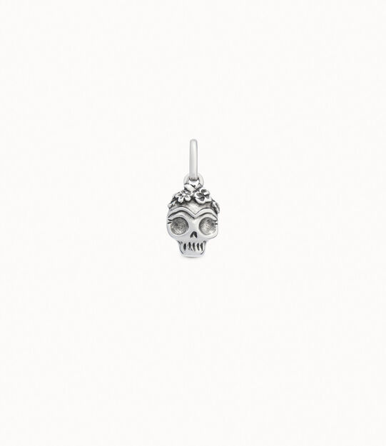 Charm bañado en plata de ley de calavera