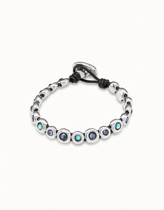 Pulsera de cuero marr&oacute;n ba&ntilde;ada en plata de ley y cristales azules