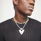 Long necklace with beads and heart detail