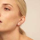 Single Stud Earring With Pearl