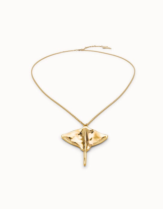 Long chain pendant necklace with manta ray