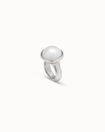 Sterling silver-plated ring with pearl