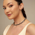 Short leather necklace with links