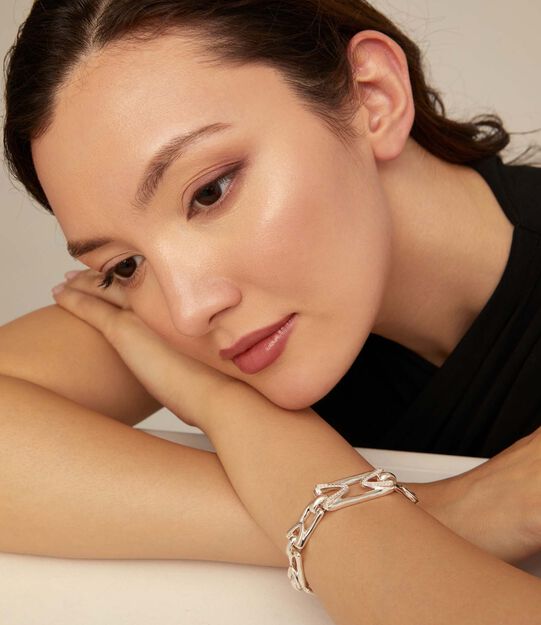 Bracelet plaqu&eacute; argent avec maillon central moyen, topazes et petits maillons, Argent, large