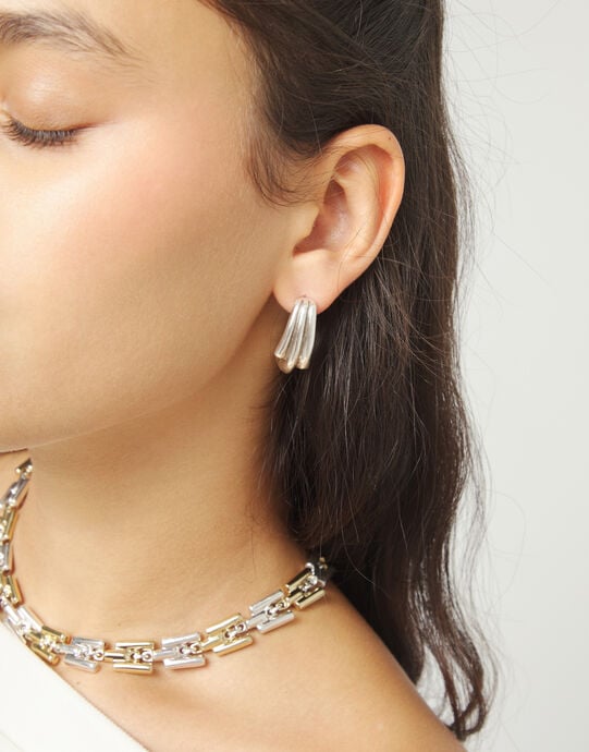 Pendientes con formas org&aacute;nicas alargadas ba&ntilde;ados en plata de ley, Plateado, large