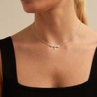 Short  chain necklace  with butterfly