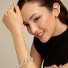Curb link chain bracelet