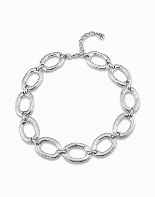 Short oval link chain necklace