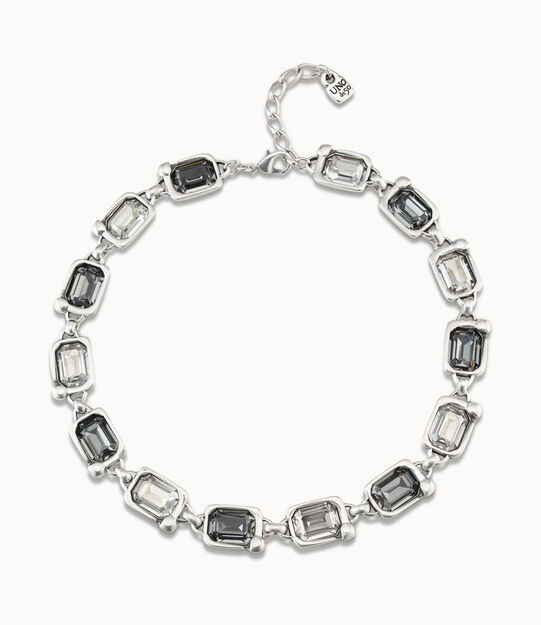 Short necklace with crystals