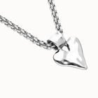 Necklace with thick chain and heart detail
